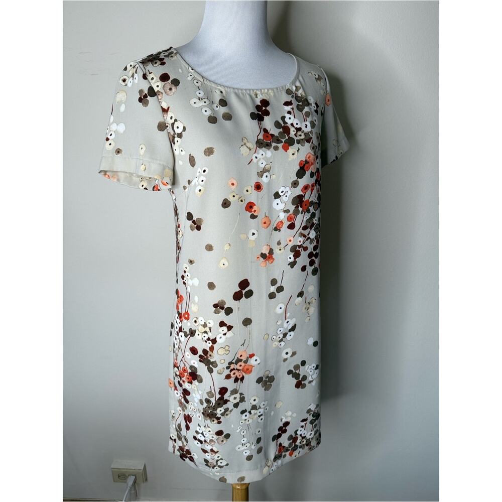 Benetton Gray Floral Short Sleeve Shift Mini Dress - Picture 2 of 6